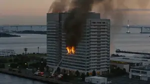 Live-Action Documentary Style Fire Video Prompt (Scene Setup)