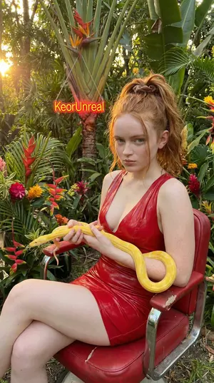 Hyper-Extreme Hourglass Figure in Latex with Tarantula - Nano Banana Pro AI Prompt for Social Media Post