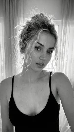 Intimate Black and White Candid Portrait - Nano Banana Pro AI Prompt for Profile / Avatar