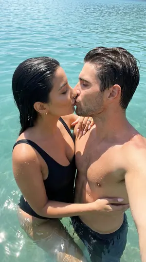 Ultra-Photorealistic Candid Water Kiss - Nano Banana Pro AI Prompt for Social Media Post