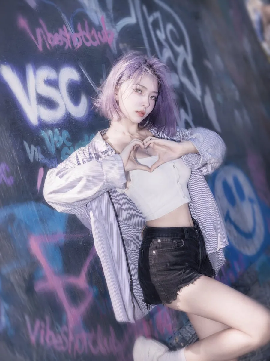 Urban Streetwear Portrait with Graffiti reference
