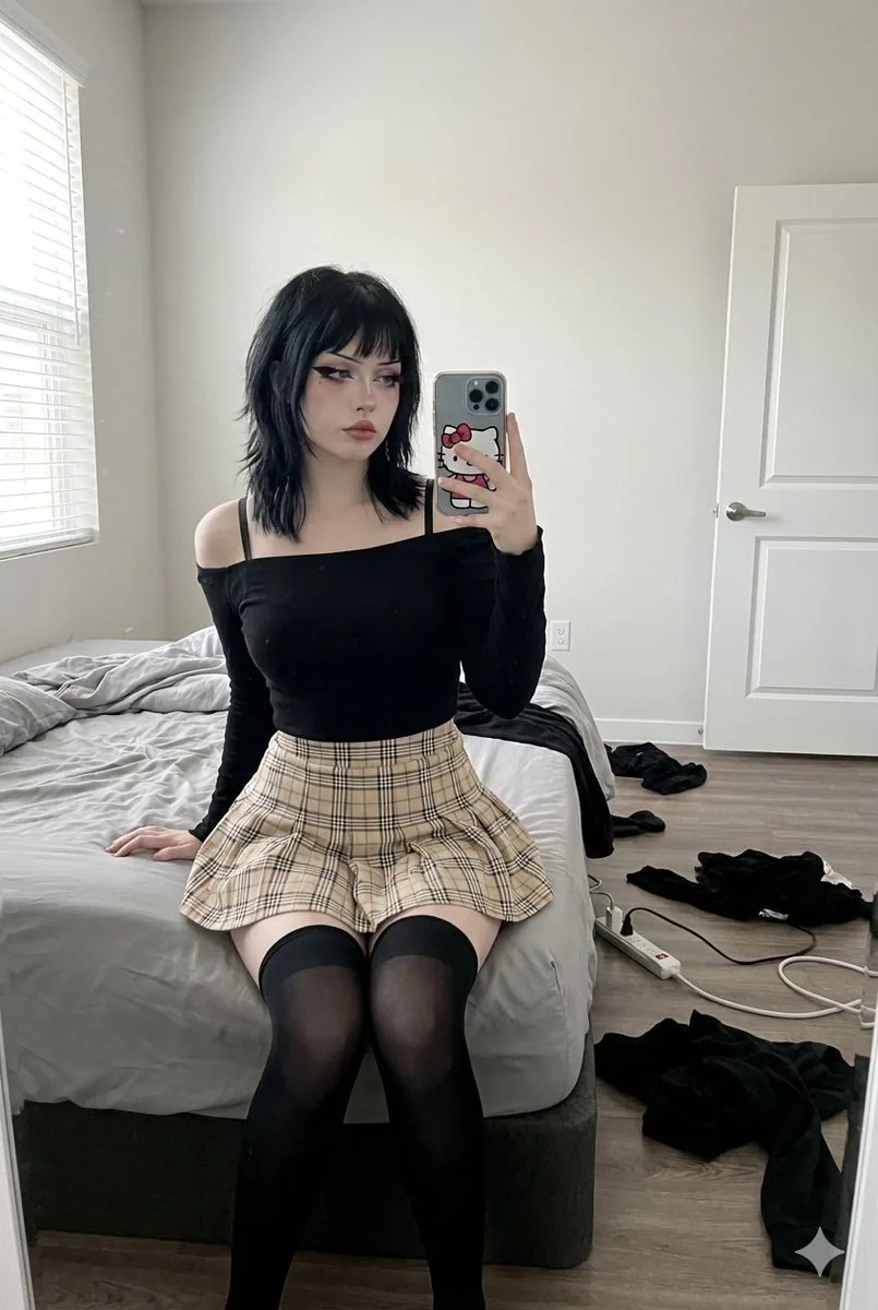 E-Girl Mirror Selfie with Deep Depth of Field - Nano Banana Pro AI Prompt for Social Media Post reference