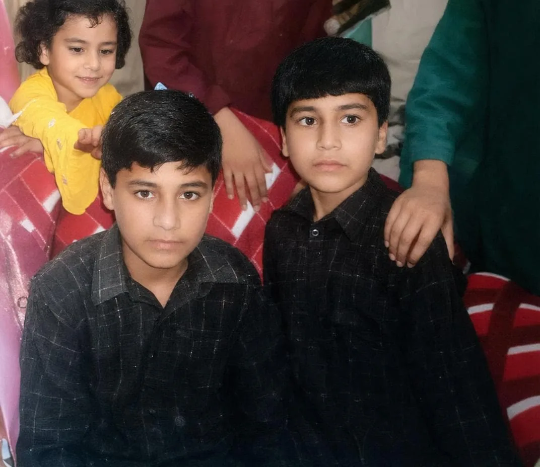 HD Photo Restoration Prompt reference