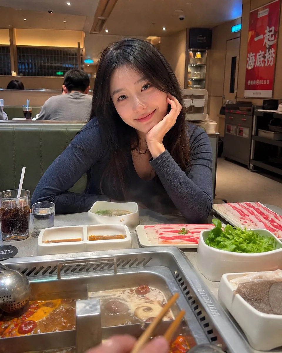 Haidilao Hotpot Date POV reference