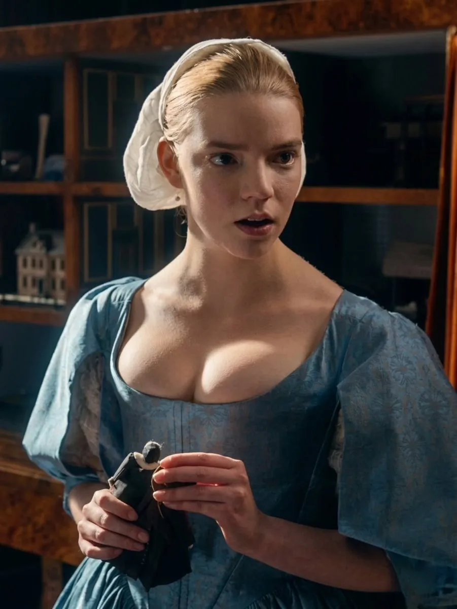 18th Century Period Cinematic Portraits - Nano Banana Pro AI Prompt for Social Media Post reference