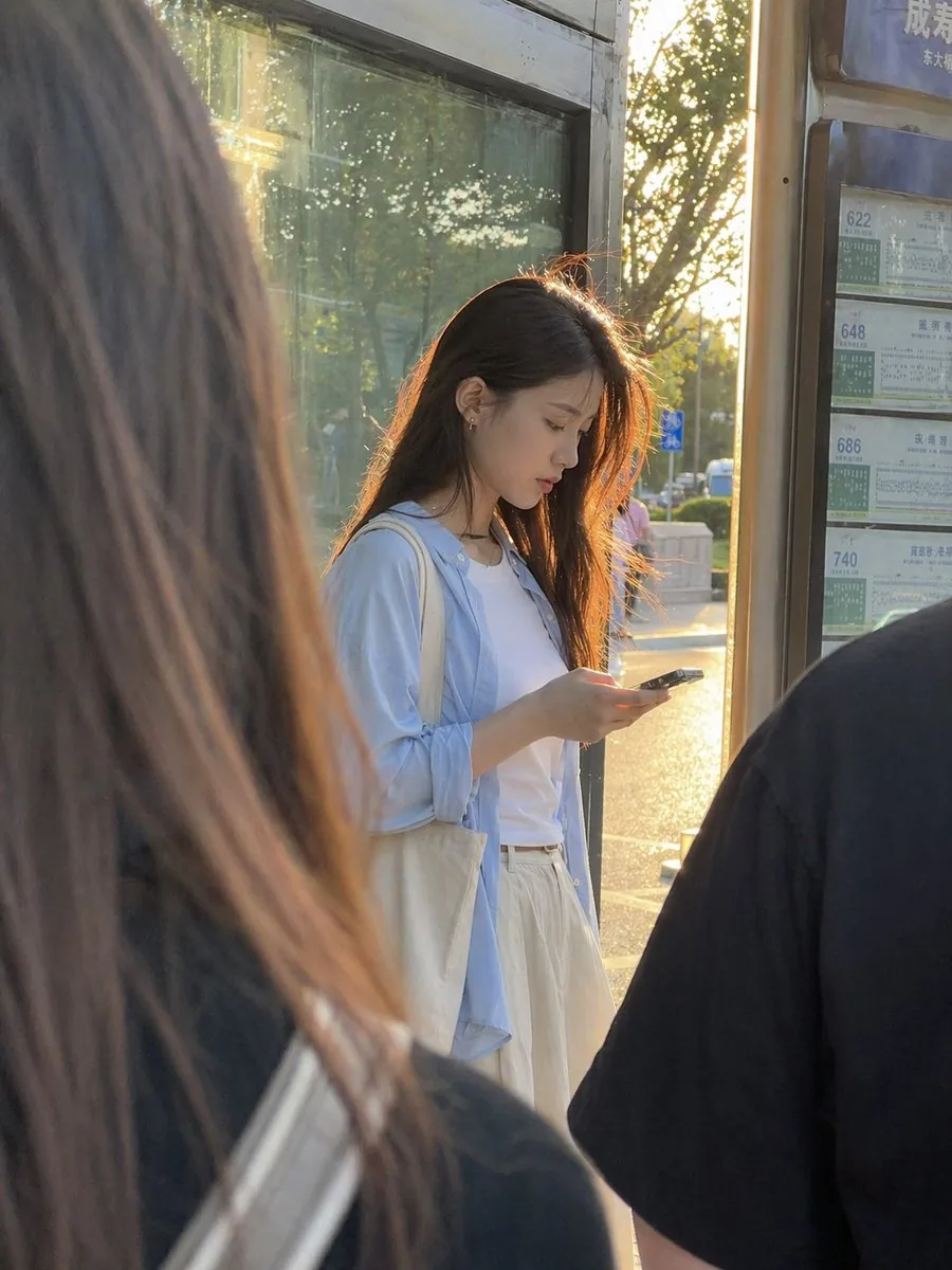 Golden Hour Bus Stop Candid reference