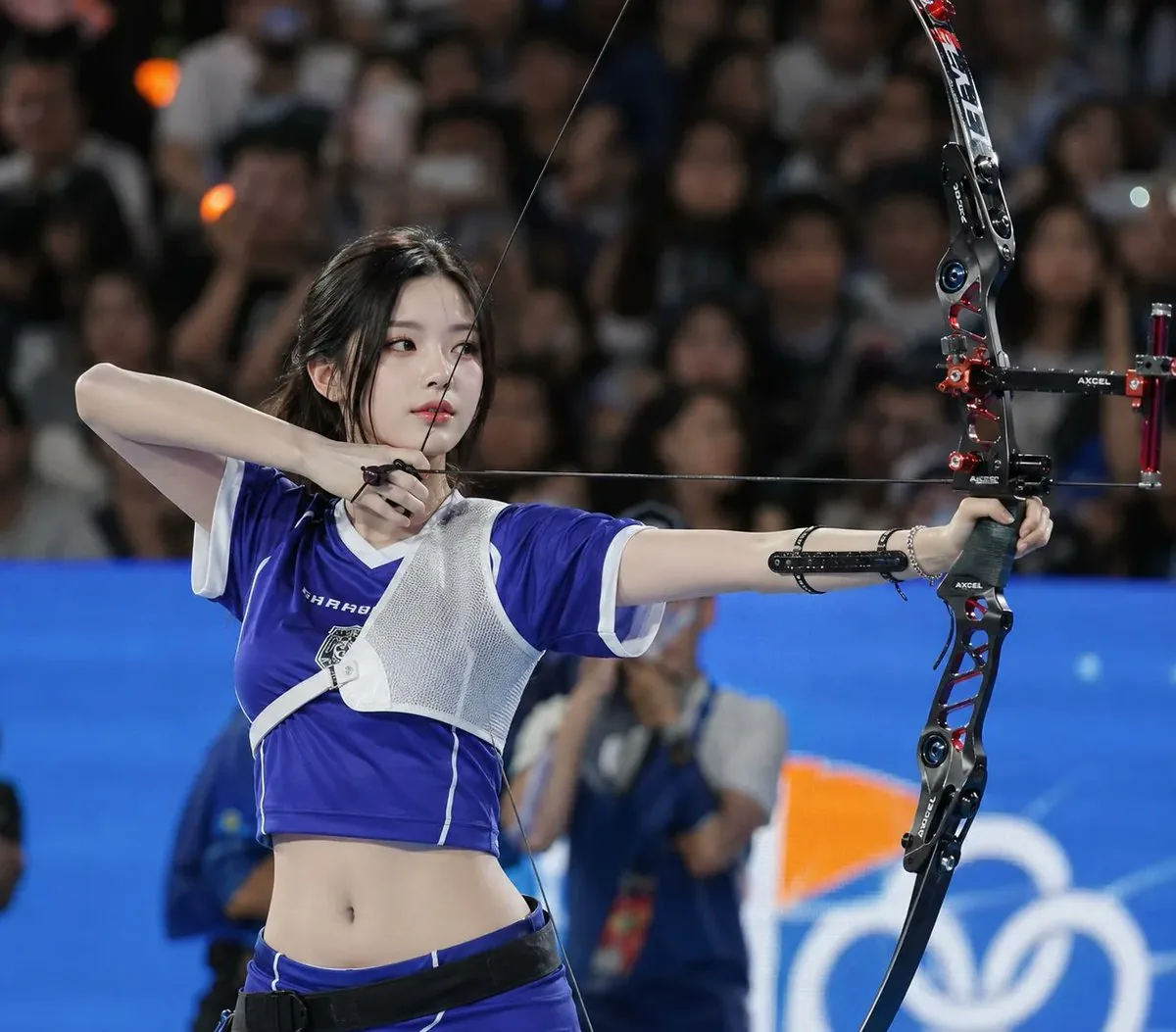 Realistic Sports Photography Archer - Nano Banana Pro AI Prompt for Product Marketing reference