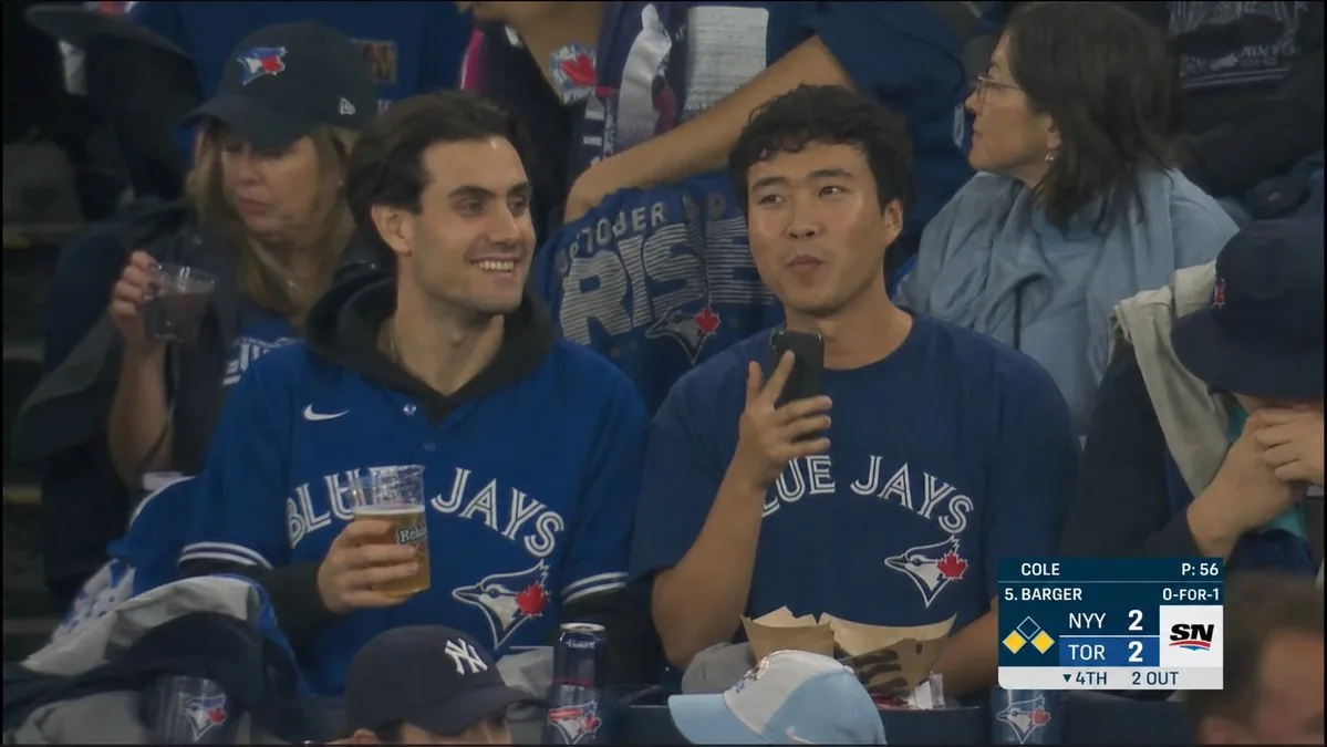 Blue Jays Broadcast Crowd Screenshot reference